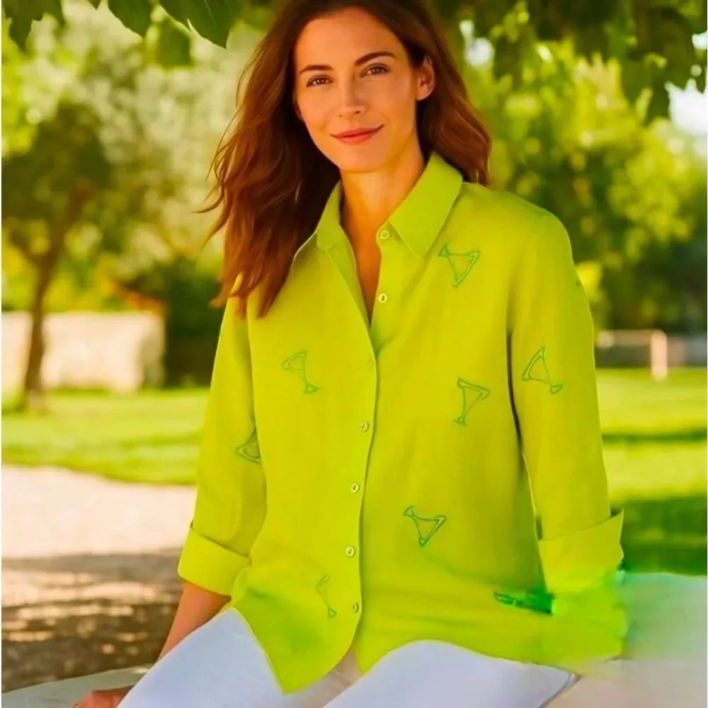 🔹️Casey Coleman Lime Embroider Margaritas Button Linen Top Medium